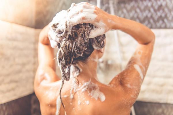 ¿Lavarse el cabello todos los días es malo para usted?