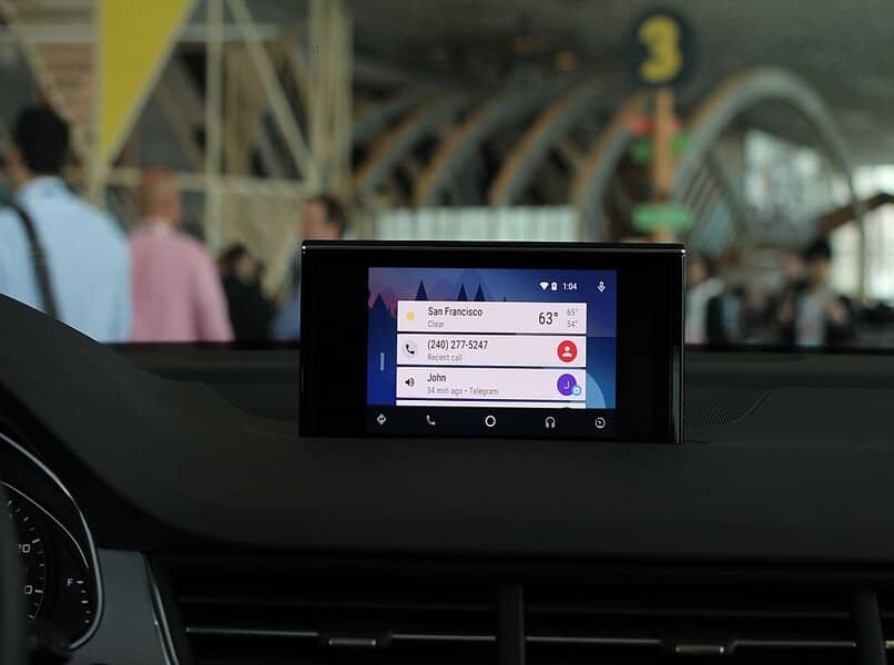 android en la pantalla del coche